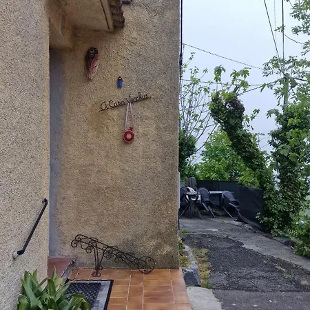 Village Hébergement de vacances Santo-Pietro-di-Venaco
